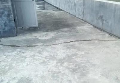 盘锦市楼顶漏水维修公司分享下如何解决卫生间隐蔽部位漏水的问题?